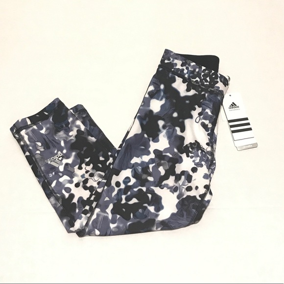 NWT Adidas women's tech fit graphic Capri leggings - Picture 1 of 4